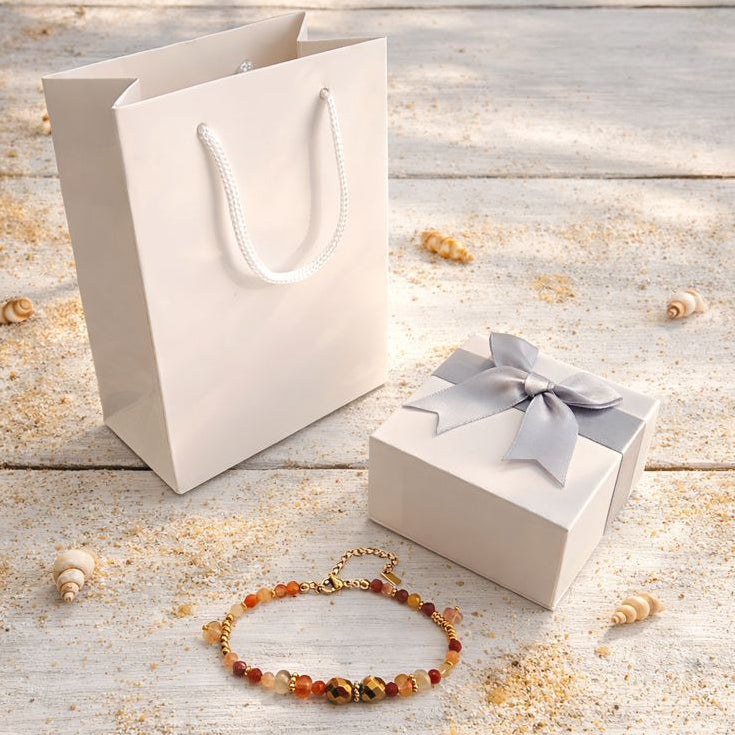 MIRA - Red Quartz & Agate & Peel, golden Hematite charm bracelet